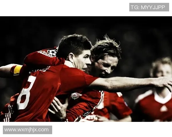 杰拉德与卡拉格好友球队对决精彩回顾与赛后分析