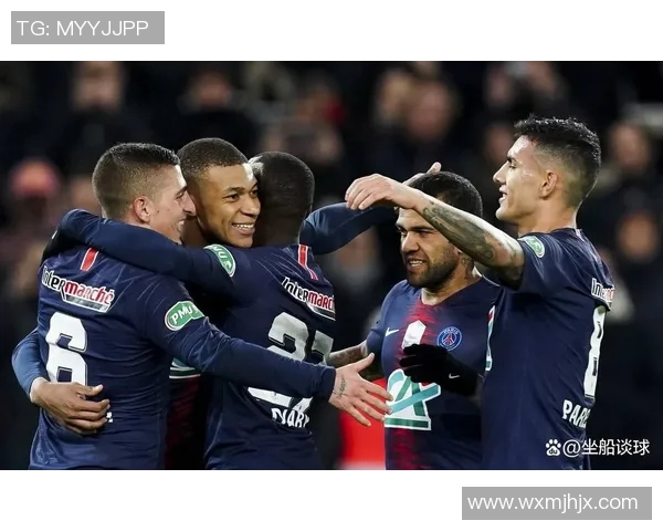 巴黎圣日耳曼与巴萨2015年次回合激战回顾与精彩瞬间分析