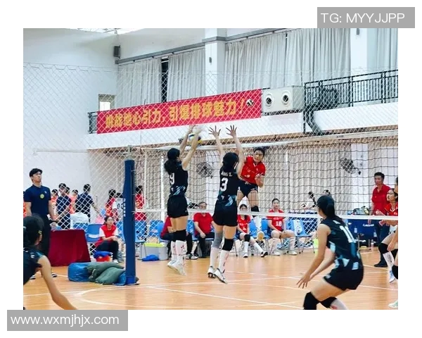 赛后分析:深圳排球队与重庆排球队在比赛中的战术灵活性对比探讨 赛后分析:深圳排球队与重庆排球队在比赛中的战术灵活性对比探讨